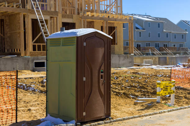 Best Best portable toilet rental  in East Grand Forks, MN