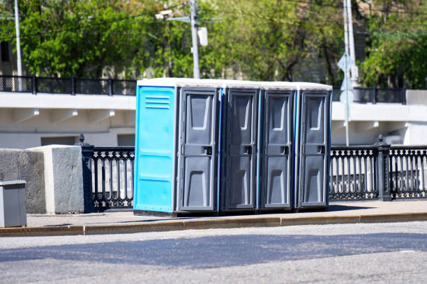 Best Portable restroom trailer rental  in East Grand Forks, MN